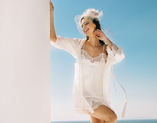 Honeymoon calling και… δεν κλείνουμε τη βαλίτσα μας χωρίς τα chic lingerie της Pen-Ky!